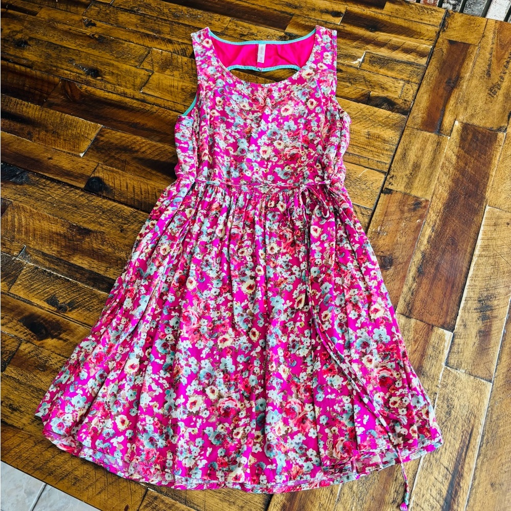 Xhilaration Pink and White Sleeveless Sundress